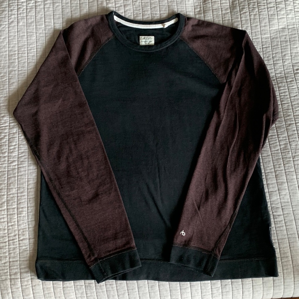 rag&bone sweatshirt. Black and burgandy.